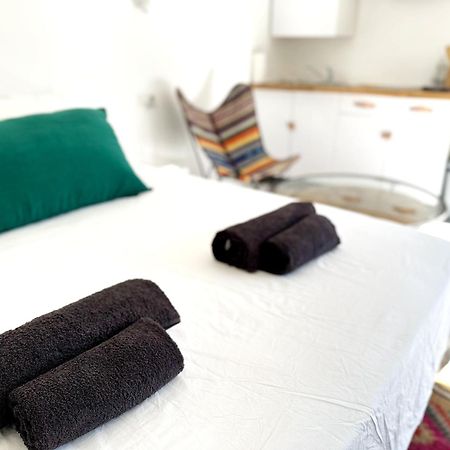 Les Madones Lejlighed Nîmes Eksteriør billede