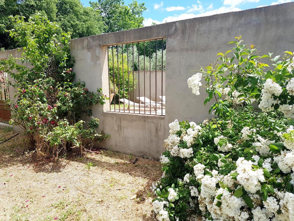 Les Madones Lejlighed Nîmes Eksteriør billede
